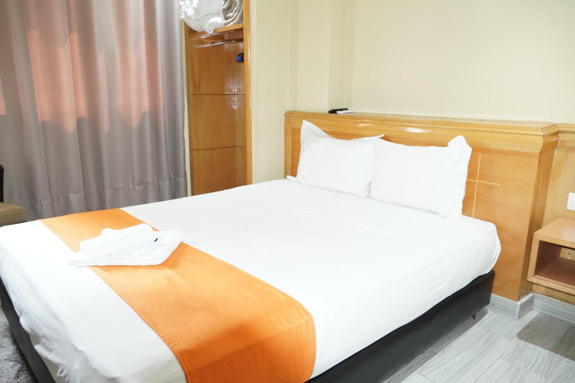 Hotel Golden Flora Beni Mellal Exterior photo