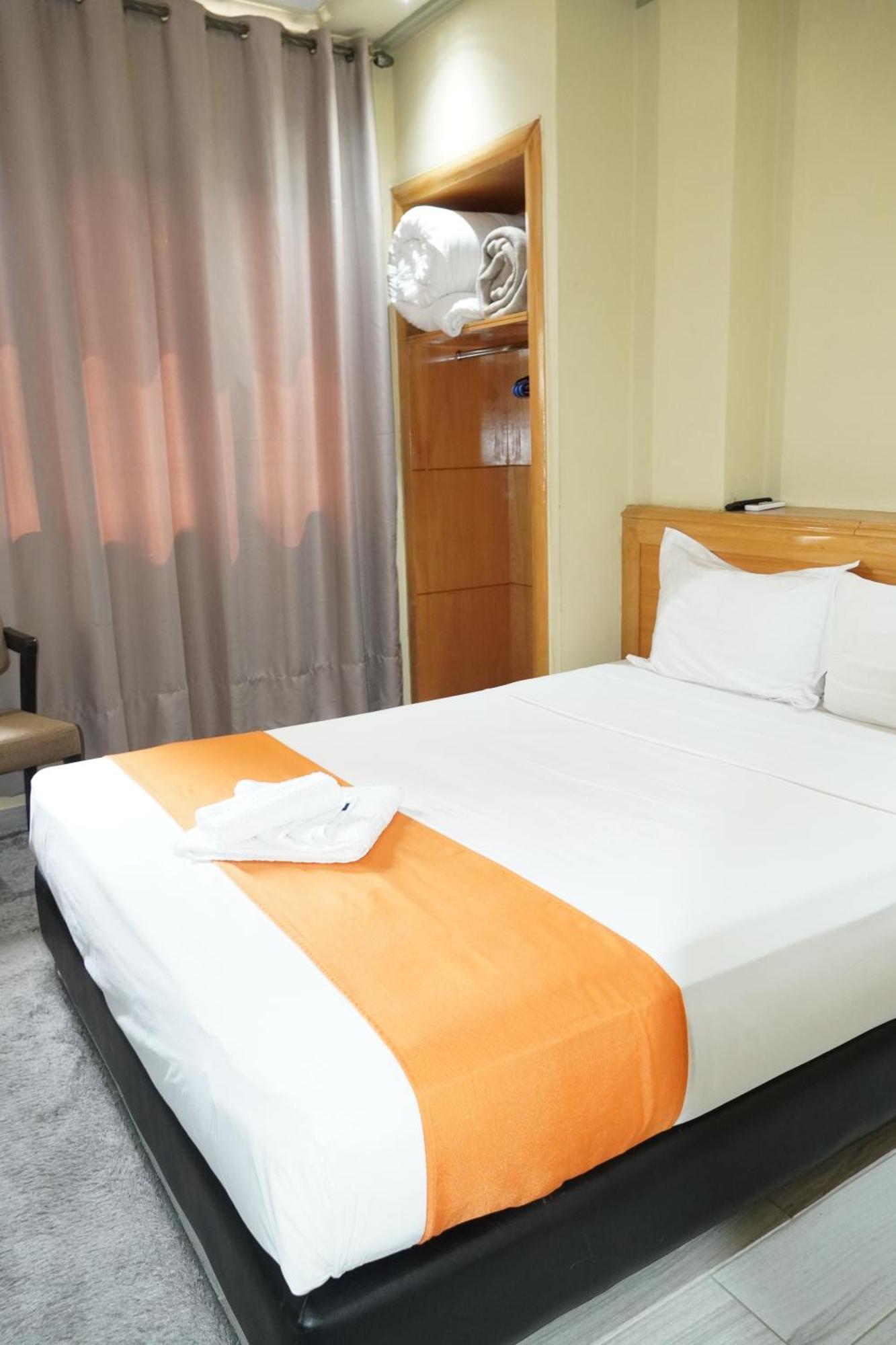 Hotel Golden Flora Beni Mellal Exterior photo
